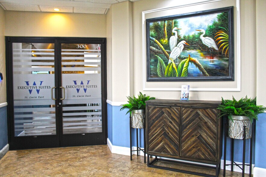 More Photos Of 10570 S US Highway 1, Port Saint Lucie Office For Lease
