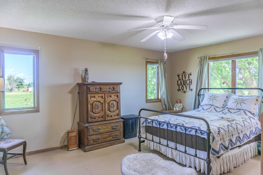 More Photos Of 24166 Langford Ave, Jordan Land For Sale
