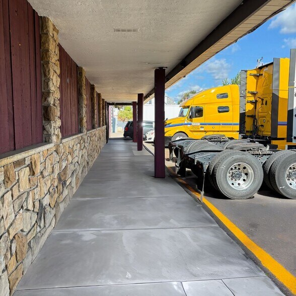 More Photos Of 1600 Texas Ave, West Mifflin Industrial For Lease