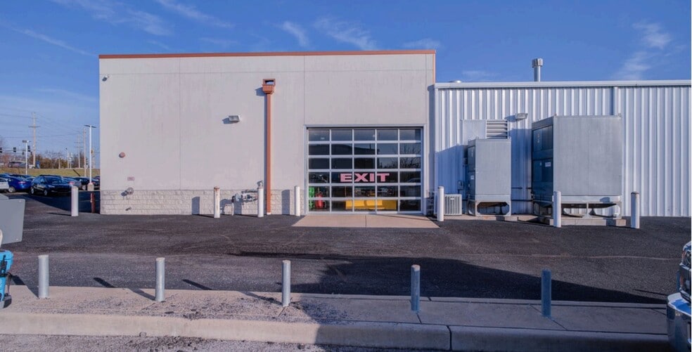 More Photos Of , Arnold General Retail For Sale