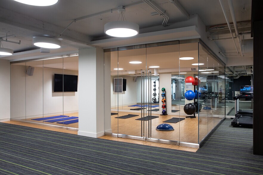 More Photos Of 1901 L St NW, Washington Office For Lease