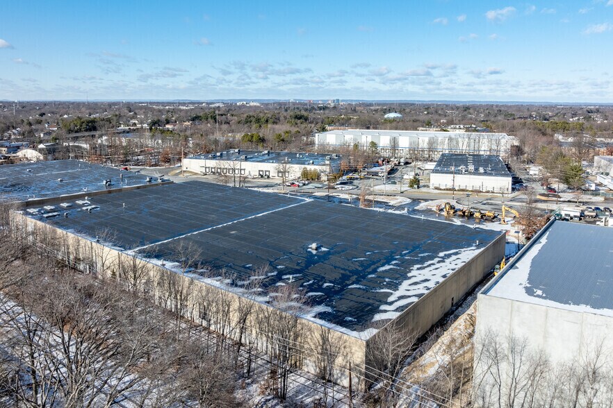 More Photos Of 40d Cotters Ln, East Brunswick Manufacturing For Lease