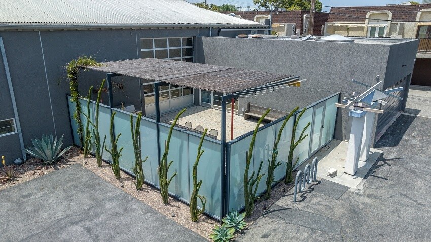 More Photos Of 10865 Washington Blvd, Culver City Loft Creative Space For Lease