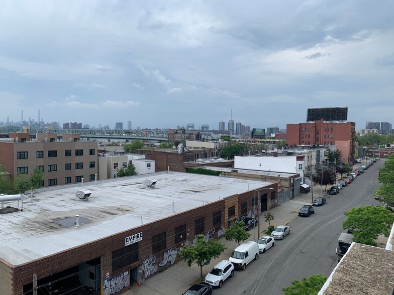 More Photos Of 753-755 E 134th St, Bronx Warehouse For Lease