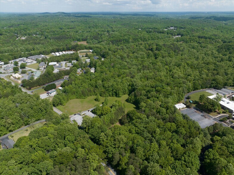 More Photos Of 899 W Mills Street, Columbus Land For Sale