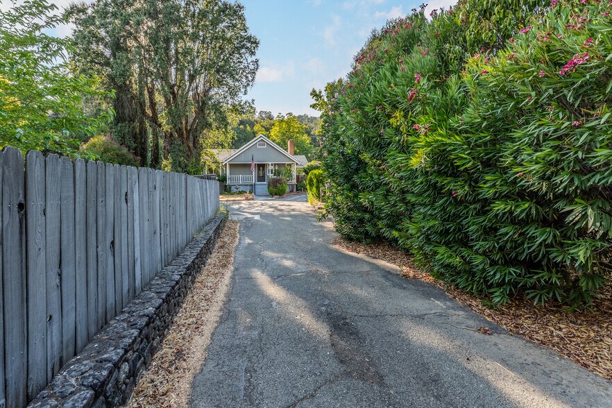 More Photos Of 13240 US-101, Hopland Land For Sale