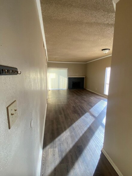 More Photos Of 7405 Avenue X, Lubbock Apartments For Sale