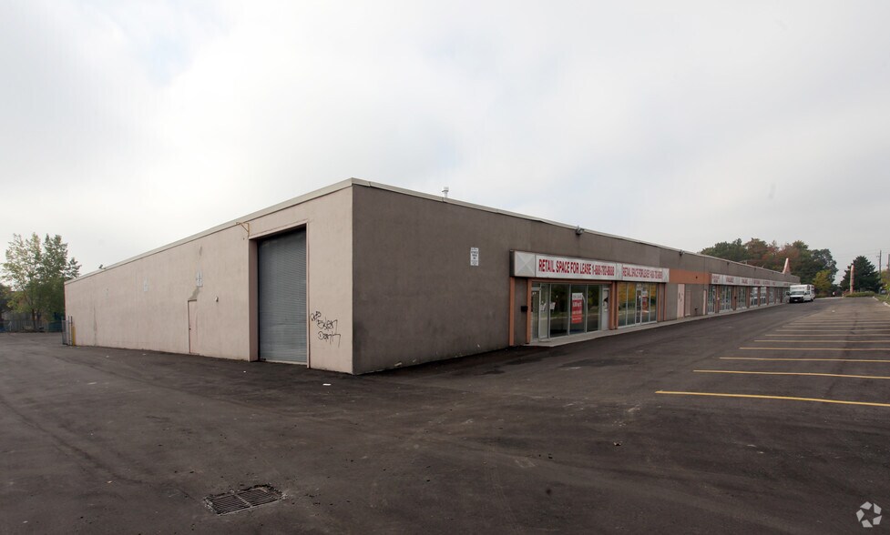 More Photos Of 3711-3715 Keele St, Toronto General Retail For Lease