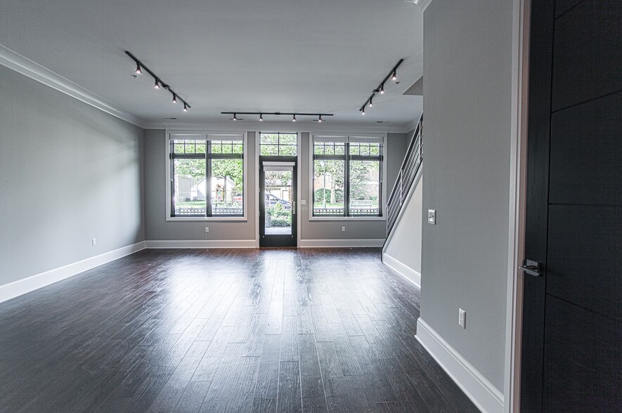 More Photos Of 401 S Eton St, Birmingham Apartments For Lease