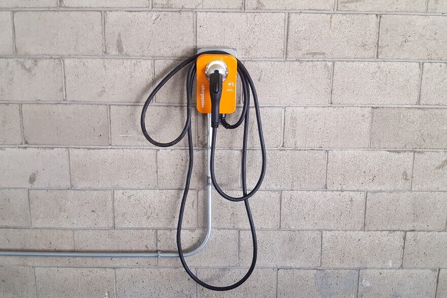 More Photos Of 5800-5820 Marmion Way, Los Angeles Multifamily For Sale