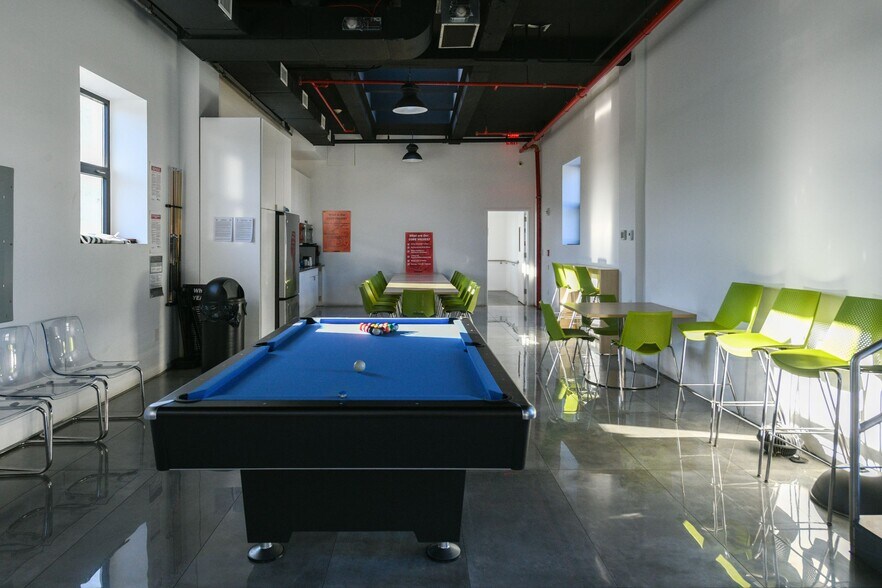 More Photos Of 4101 1st Ave, Brooklyn Warehouse For Lease