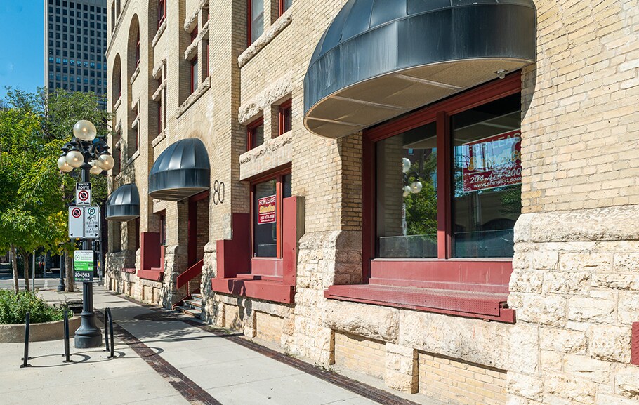 More Photos Of 80 Rorie St, Winnipeg Apartments For Lease