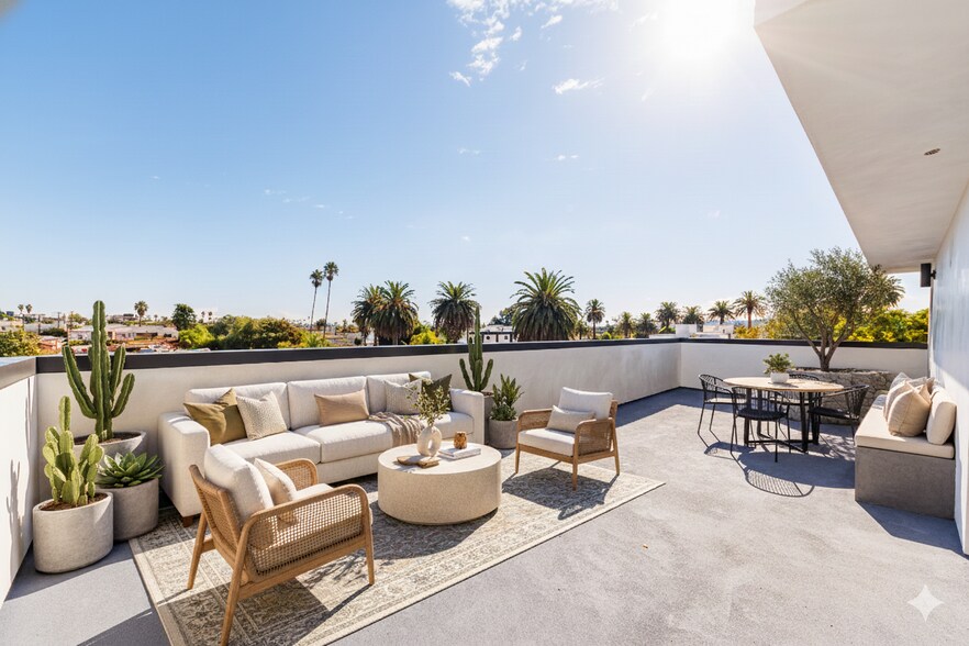 More Photos Of 5207 W 20th St, Los Angeles Multifamily For Sale