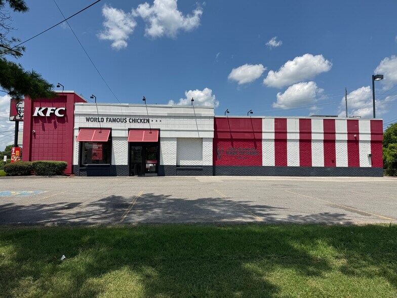 More Photos Of 1020 Oak Ridge Tpke, Oak Ridge Fast Food For Sale