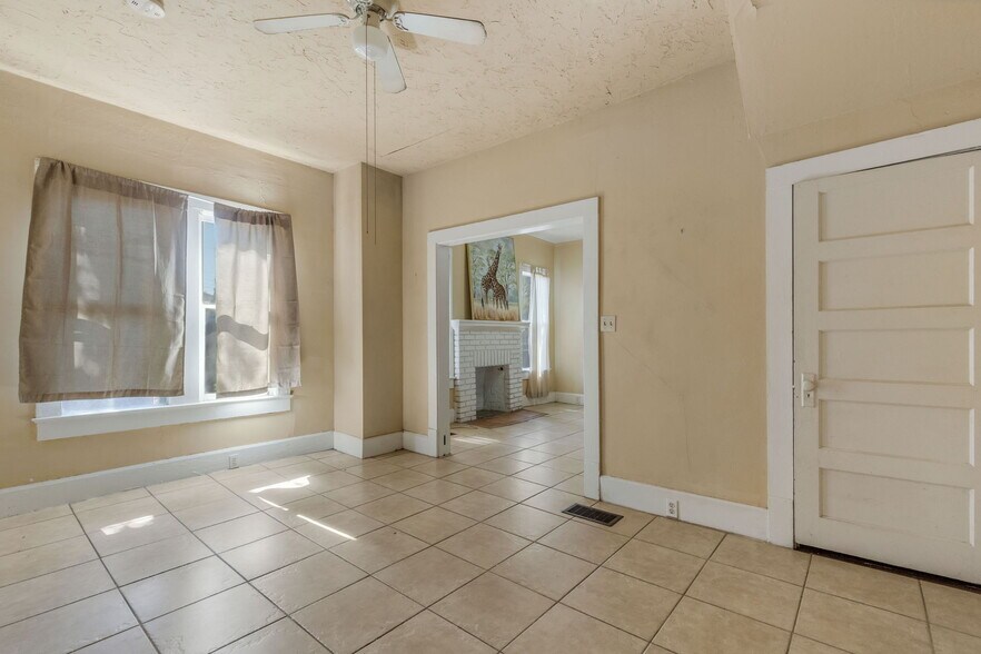 More Photos Of 4122 Bradenton rd, Sarasota Multifamily For Sale