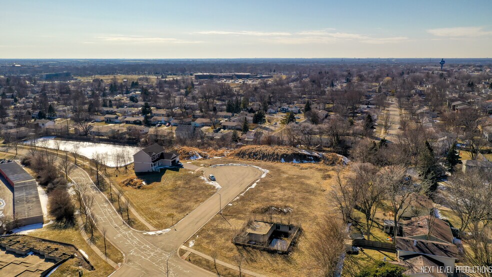 More Photos Of 1 Emma Ct, Bolingbrook Land For Sale