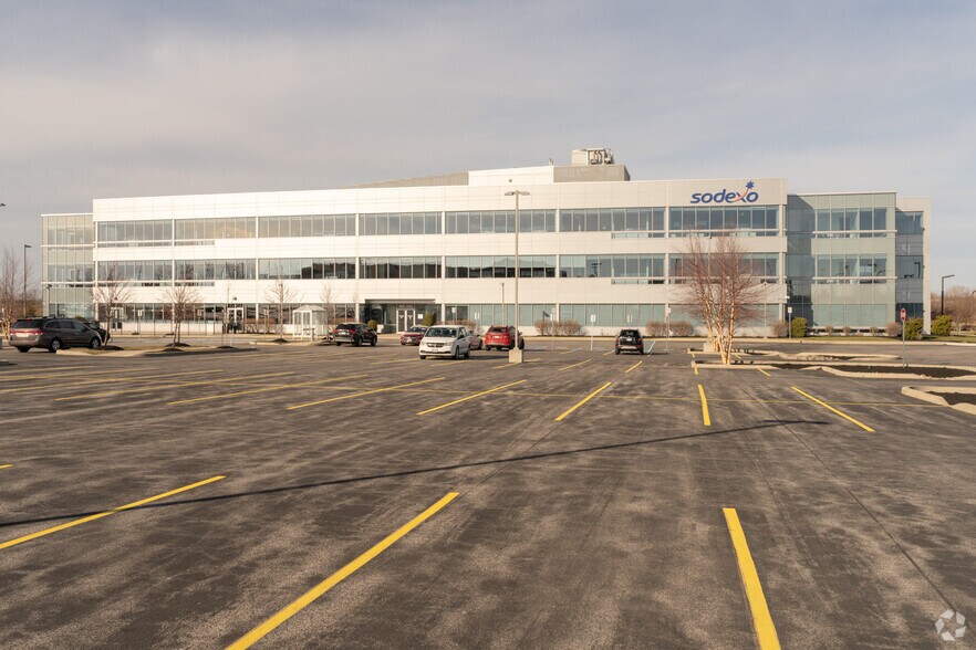 More Photos Of 400 Airborne Pky, Buffalo Office For Lease