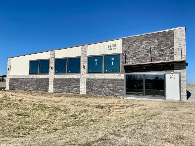 Primary Photo Of 1405 SE 28th St, Grimes Warehouse For Lease