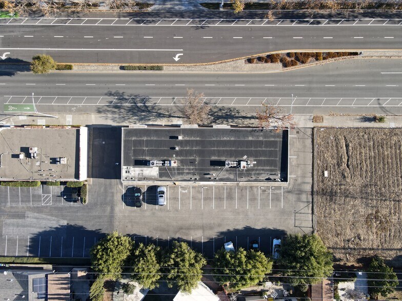 More Photos Of 40919-40931 Grimmer Blvd, Fremont Freestanding For Sale