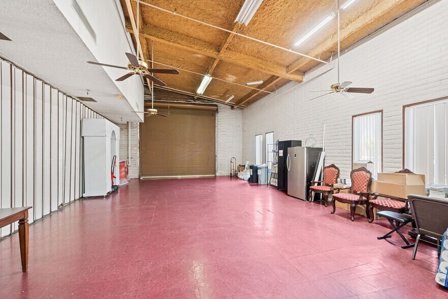 More Photos Of 1921 E Belmont Ave, Fresno Lodge Meeting Hall For Sale