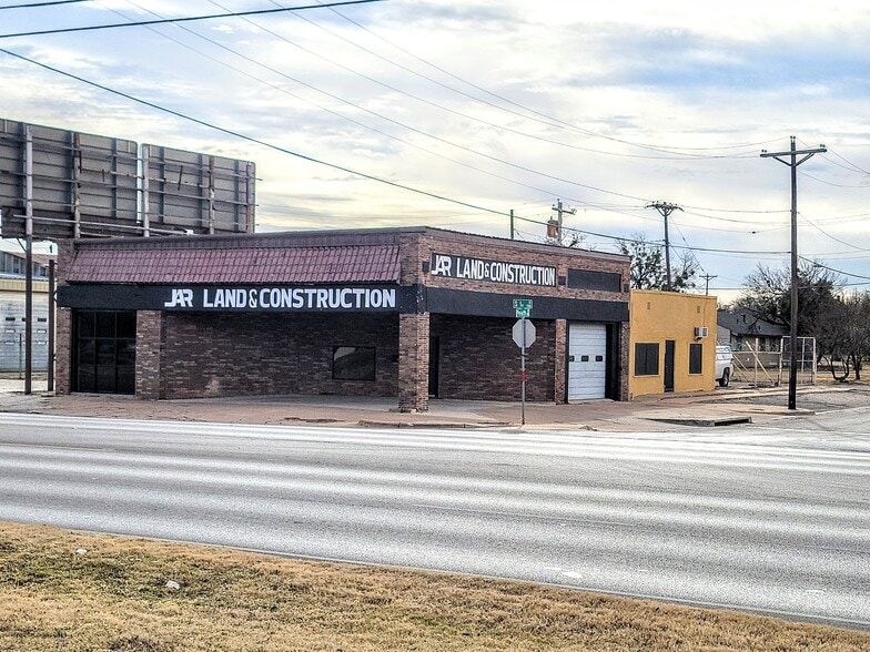 More Photos Of 1583 S 1st St, Abilene Light Distribution For Sale