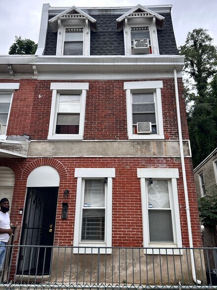 More Photos Of , Philadelphia Multifamily For Sale
