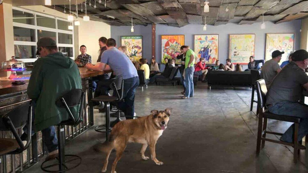 More Photos Of 1301 Barth Ave, Indianapolis Bar For Sale