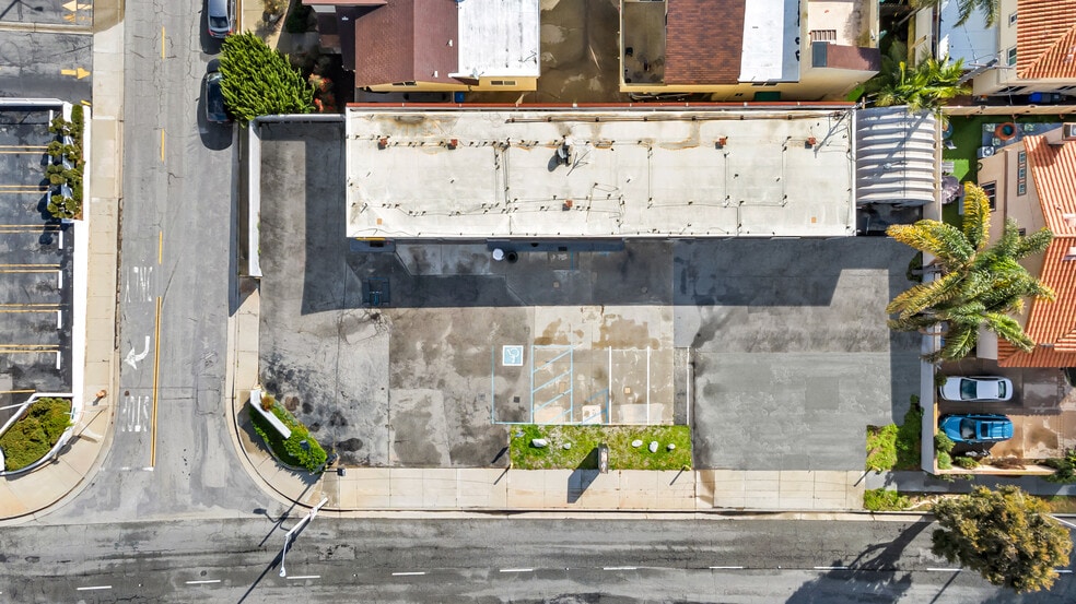 More Photos Of 3410 Aviation Blvd, Redondo Beach Auto Repair For Sale