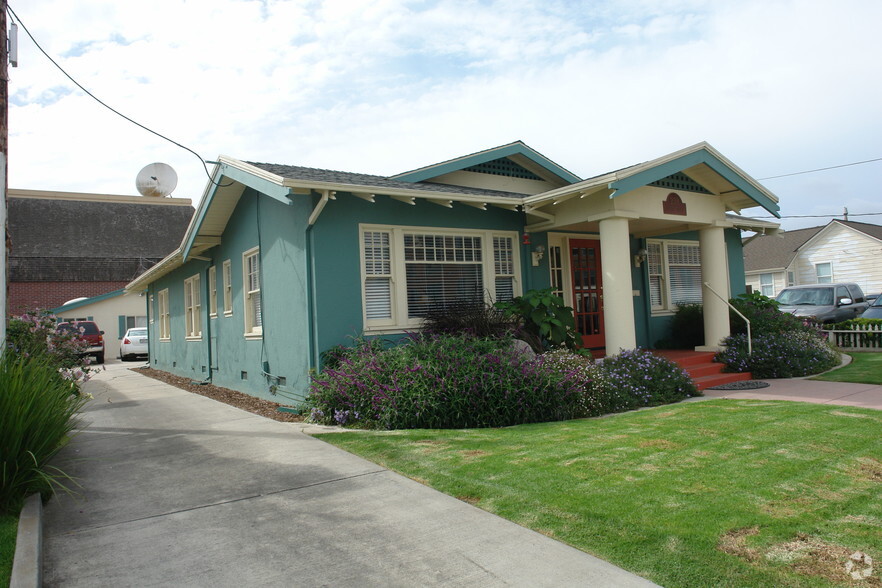 Primary Photo Of 238 Capitol St, Salinas Office Residential For Sale