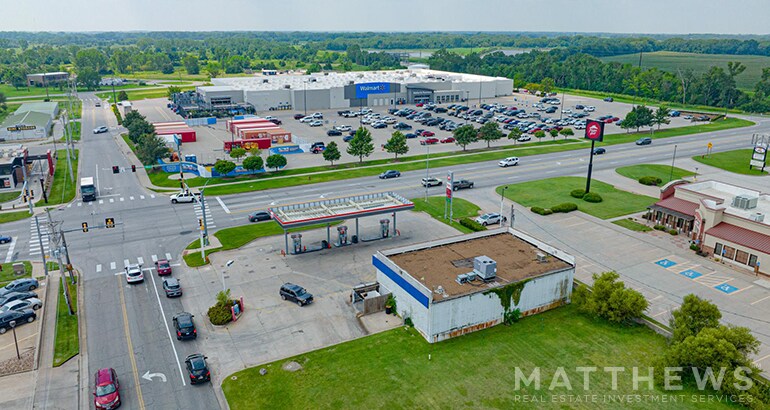 More Photos Of 610 W 7th Ave, Augusta Convenience Store For Sale