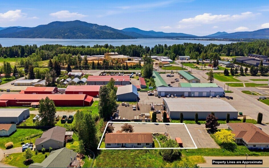 More Photos Of 135 McGhee Rd, Kootenai Flex For Sale