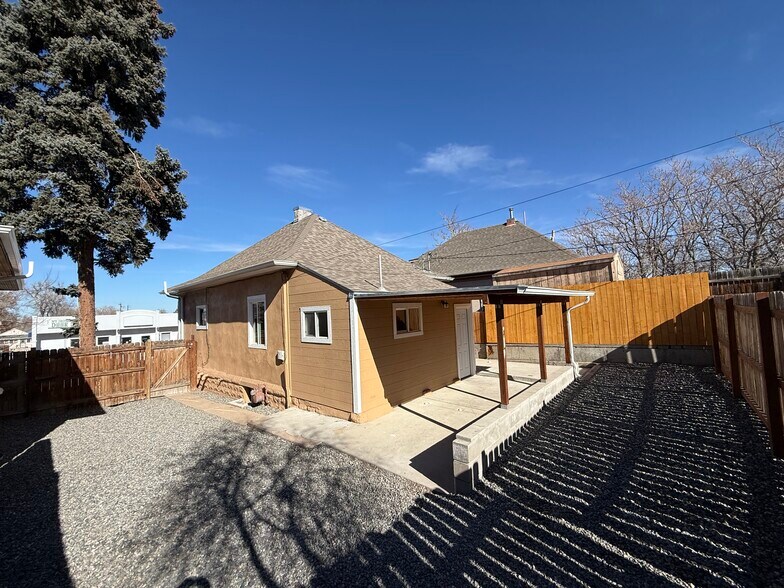 More Photos Of 1594-1598 W Alameda Ave, Denver Storefront Retail Residential For Sale