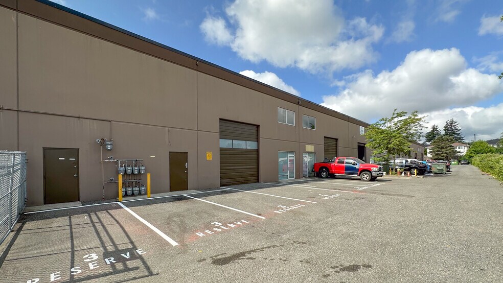 More Photos Of 7743 128 St, Surrey Warehouse For Sale
