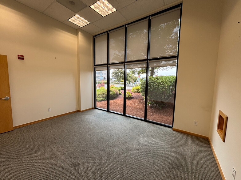 More Photos Of 612 S 227th St, Des Moines Apartments For Sale