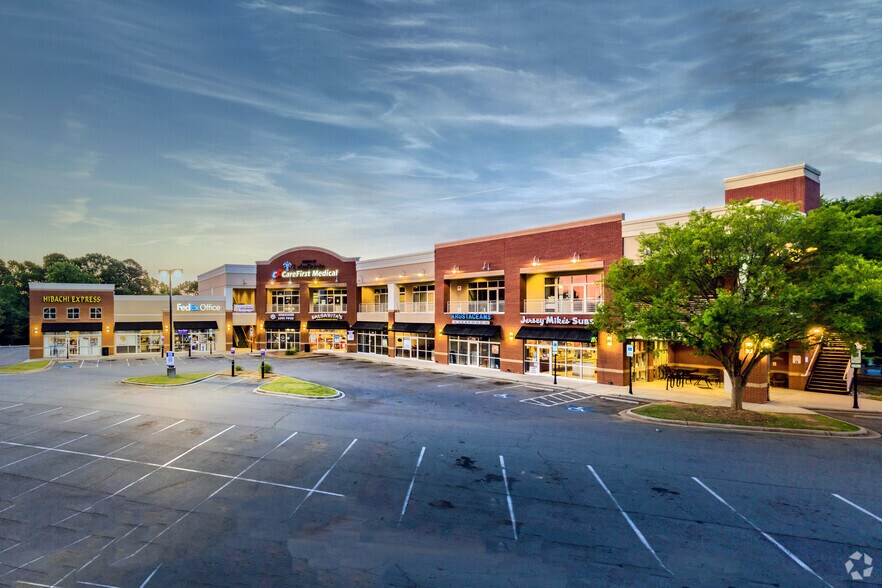 More Photos Of 2908 Oak Lake Blvd, Charlotte Unknown For Lease