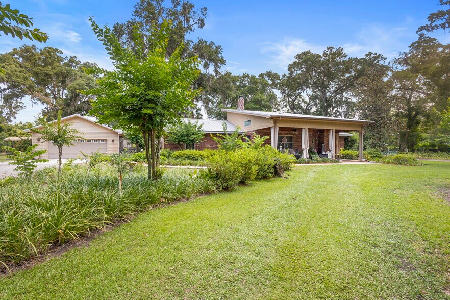 More Photos Of 1056 Reynolds Rd, De Leon Springs Specialty For Sale