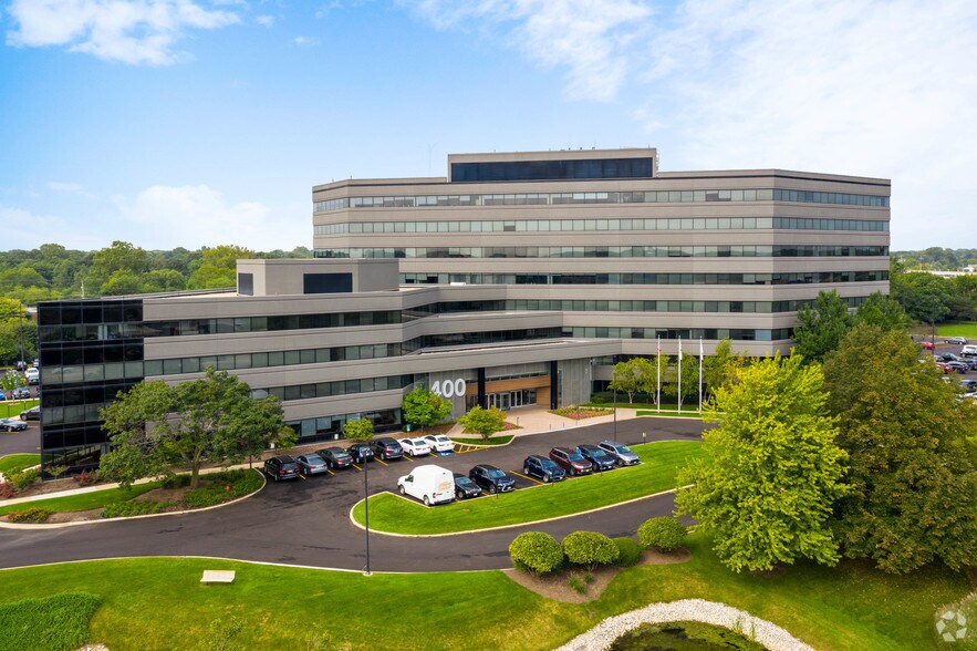 More Photos Of 400 Skokie Blvd, Northbrook Office For Lease