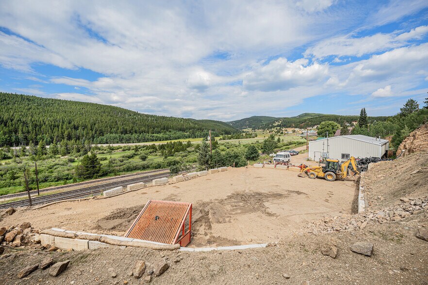 More Photos Of 155 Main St, Rollinsville Auto Salvage Facility For Sale