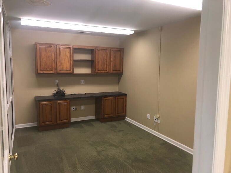 More Photos Of 5011 Northside Dr, Shallotte Office For Lease