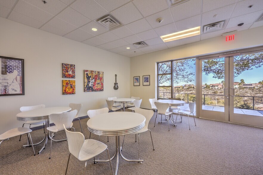 More Photos Of 2560 Anthem Village Dr, Henderson Medical For Lease