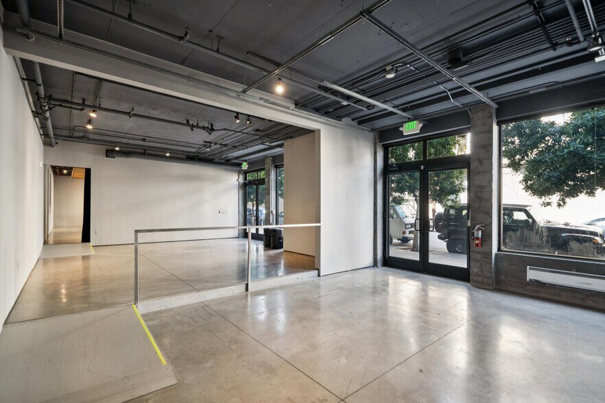 More Photos Of 2405 Folsom St, San Francisco Multifamily For Sale