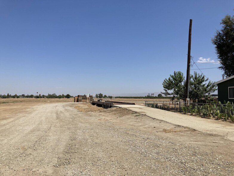More Photos Of 13649 Weedpatch Hwy, Bakersfield Refrigeration Cold Storage For Sale