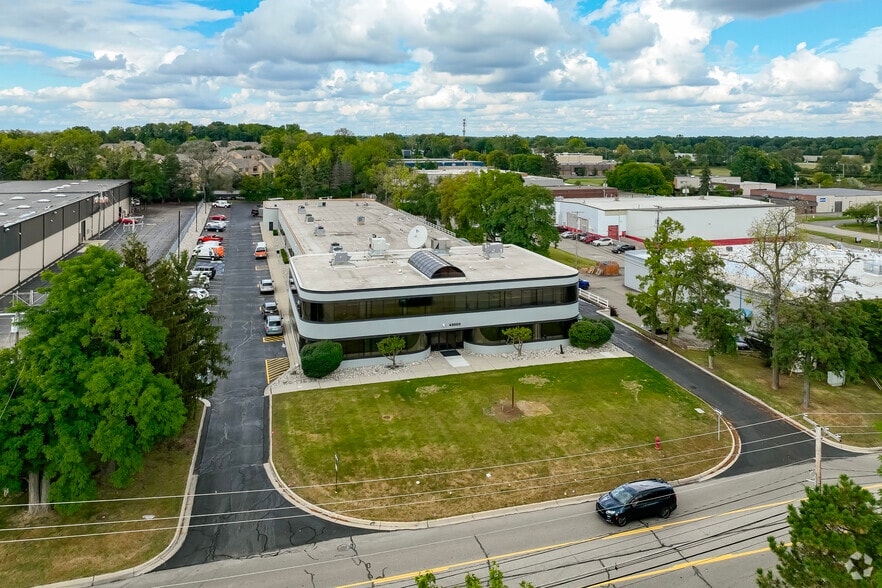 More Photos Of 43000 W 9 Mile Rd, Novi Warehouse For Lease