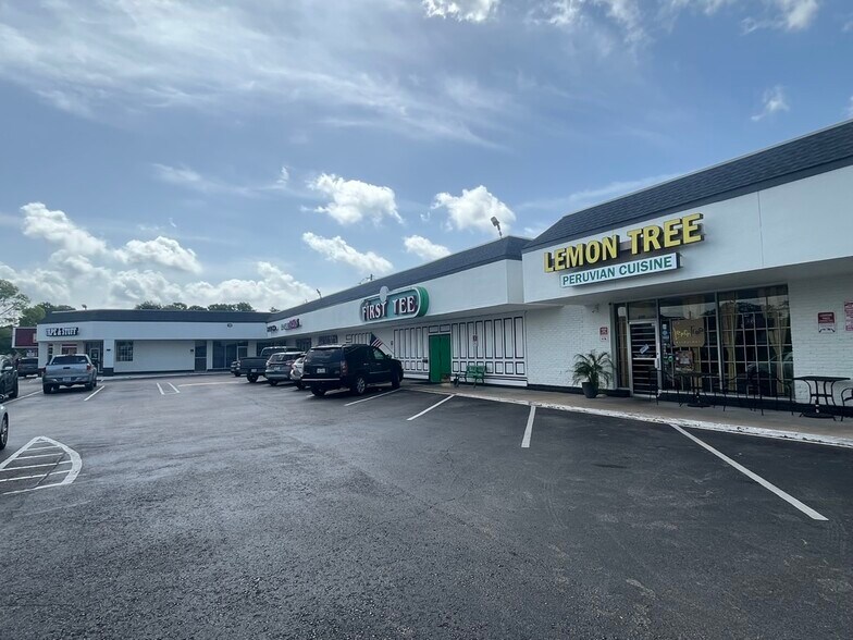 Primary Photo Of 1905 S Dairy Ashford, Houston Freestanding For Lease