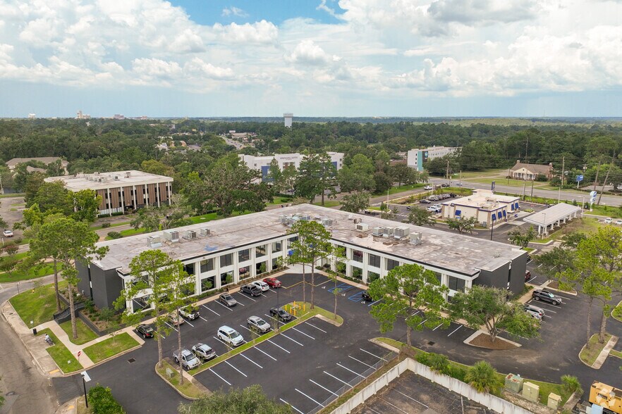 More Photos Of 1321 Executive Center Dr, Tallahassee Office Residential For Sale