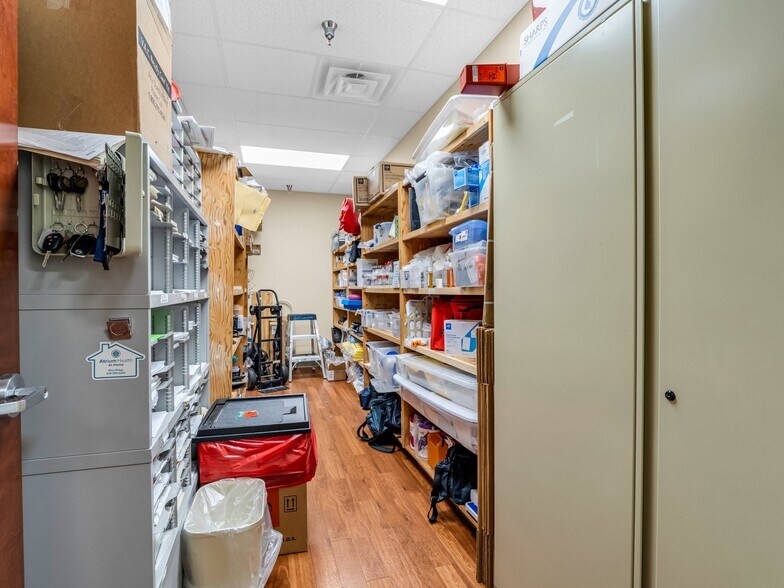 More Photos Of 104-168 Fiddlers Run Blvd, Morganton Unknown For Lease