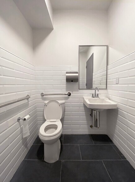 More Photos Of 777 Coney Island Ave, Brooklyn Apartments For Lease