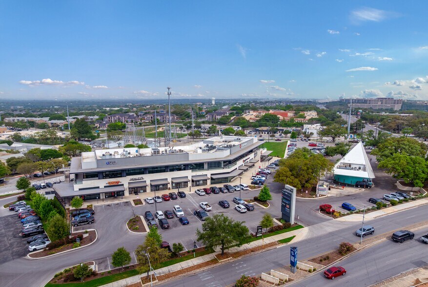 More Photos Of 8435 Wurzbach Rd, San Antonio Medical For Sale