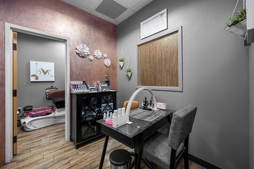 More Photos Of 344 Main St, Grand Junction General Retail For Sale