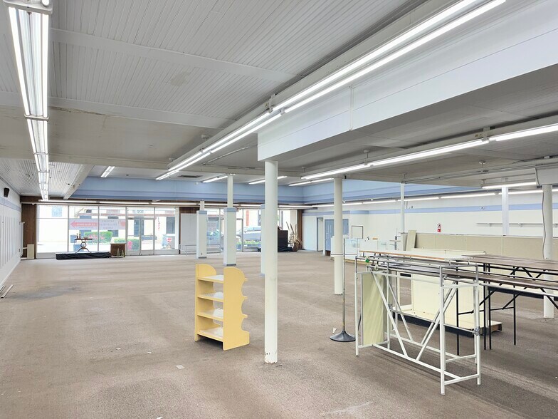 Primary Photo Of 100 S Main St, Atmore General Retail For Lease